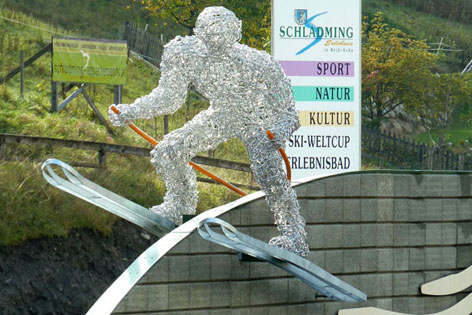 Skifahrer Skulptur Schladming