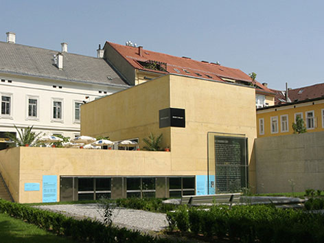 Literaturhaus aussen